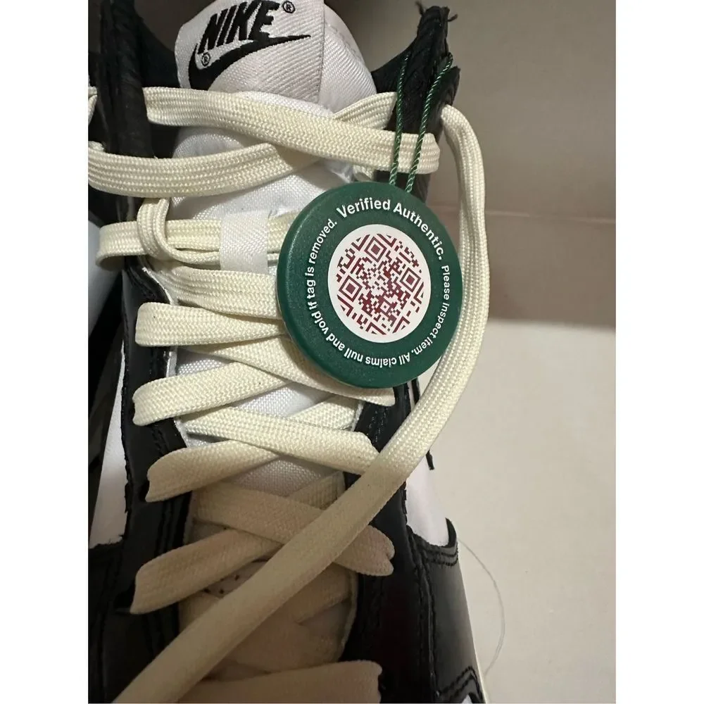 Nike Women's Dunk High Vintage Black Coconut Milk DQ8581-100 Size 7.5 - Picture 16 of 16